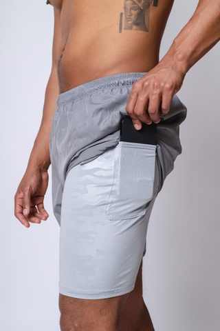 Short deportivo con lycra hydroguard camuflaje