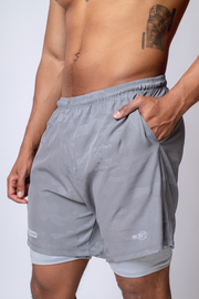 Short deportivo con lycra hydroguard camuflaje